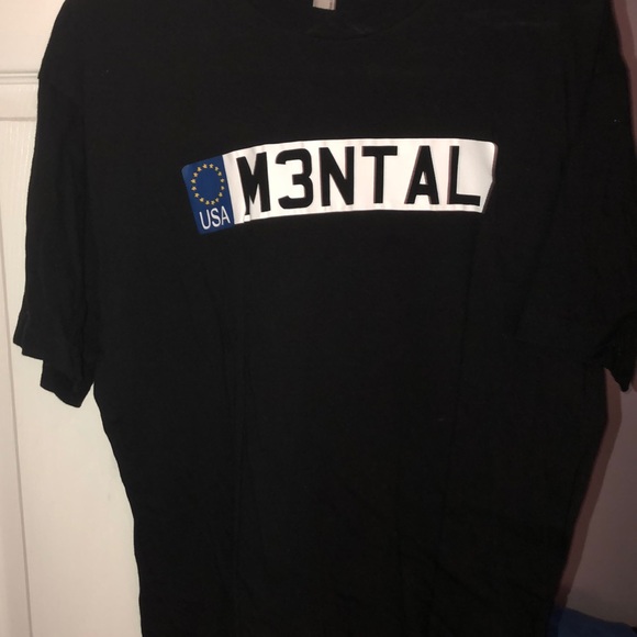 Shirt - Picture 2 of 2